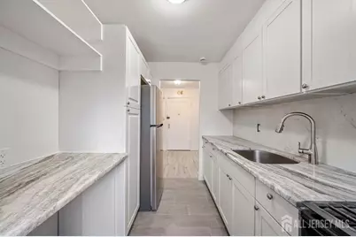 2335 Hudson Terrace, Fort Lee, NJ 07024 - Photo 5