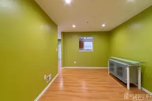716 Harbortown Blvd, Perth Amboy, NJ 08861 - Photo 7