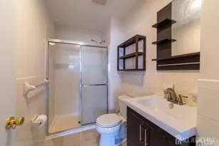 716 Harbortown Blvd, Perth Amboy, NJ 08861 - Photo 11
