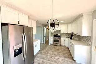 35 N Fiat Ave, Iselin, NJ 08830 - Photo 5