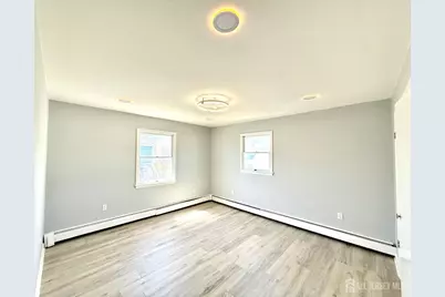 35 N Fiat Avenue, Iselin, NJ 08830 - Photo 15