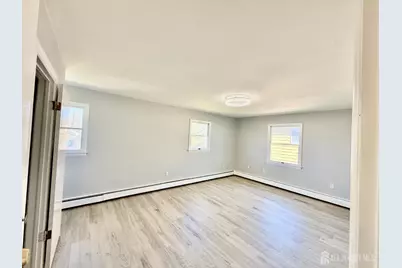 35 N Fiat Avenue, Iselin, NJ 08830 - Photo 25