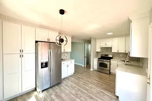 35 N Fiat Ave, Iselin, NJ 08830 - Photo 3