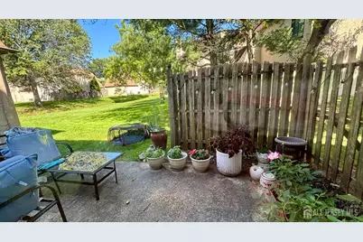 36 Carriage Place, Edison, NJ 08820 - Photo 9
