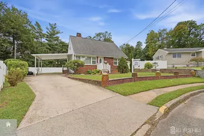 493 S Park Drive S, Perth Amboy, NJ 08861 - Photo 3