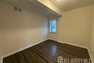 80 Main St, East Brunswick Township, NJ 08816 - Photo 21