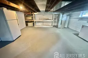 80 Main St, East Brunswick Township, NJ 08816 - Photo 27