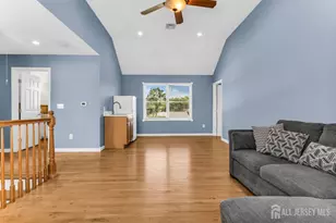 6 Middlesex Rd, Matawan, NJ 07747 - Photo 23