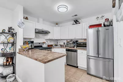 101 Pennsylvania Way, North Brunswick Township, NJ 08902 - Photo 15