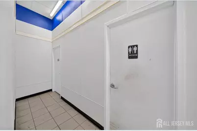 55 Confidential Avenue, Perth Amboy, NJ 08861 - Photo 11
