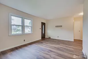 25 Ellwood Rd, East Brunswick Township, NJ 08816 - Photo 5
