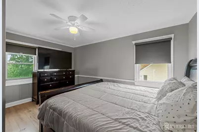 304 Maple Avenue, Middlesex, NJ 07080 - Photo 15
