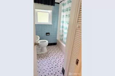 516 Braun Avenue, Highland Park, NJ 08904 - Photo 17