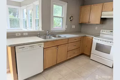 516 Braun Avenue, Highland Park, NJ 08904 - Photo 5