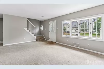 33 Caldwell Road, Edison, NJ 08817 - Photo 3