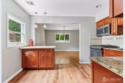 33 Caldwell Road, Edison, NJ 08817 - Photo 9