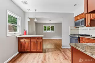 [Address not provided], Edison, NJ 08817 - Photo 9