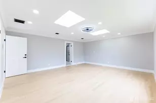 130 Hardenburg Ln, East Brunswick Township, NJ 08816 - Photo 19