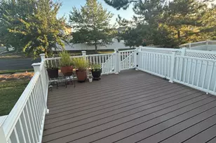 8 Begonia Ct, Sayreville, NJ 08872 - Photo 17