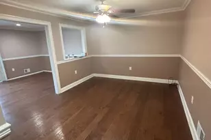 8 Begonia Ct, Sayreville, NJ 08872 - Photo 5