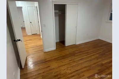 448 Baker Place, Middlesex, NJ 08861 - Photo 5