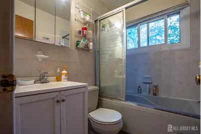160 Dartmouth Street, Highland Park, NJ 08904 - Photo 7