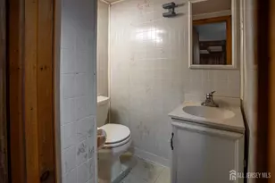 160 Dartmouth St, Highland Park, NJ 08904 - Photo 17
