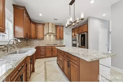 506 Jarrard Street, Piscataway Township, NJ 08854 - Photo 15