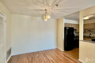 1133 Waterford Dr, Edison, NJ 08817 - Photo 11