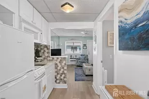 921 Wesley Ave, Ocean City, NJ 08226 - Photo 3