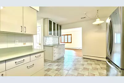 100 Dellwood Road, Edison, NJ 08820 - Photo 13