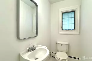 100 Dellwood Rd, Edison, NJ 08820 - Photo 15