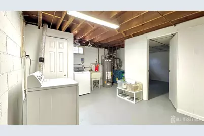 100 Dellwood Road, Edison, NJ 08820 - Photo 23