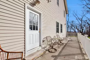 1121 N Washington Ave N, Green Brook Township, NJ 08812 - Photo 25