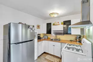 38 Susan Ln, East Brunswick Township, NJ 08816 - Photo 7
