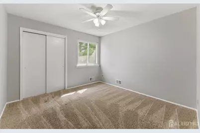 102 Benjamin Court, South Brunswick Township, NJ 08810 - Photo 19