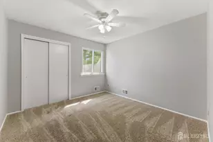 102 Benjamin Ct, South Brunswick Township, NJ 08810 - Photo 19