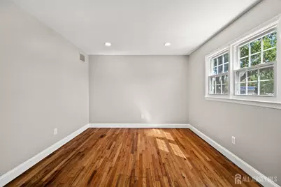 41 Oakwood Drive, Sayreville, NJ 08859 - Photo 21