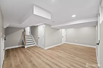 41 Oakwood Drive, Sayreville, NJ 08859 - Photo 17
