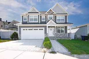 148 McCutcheon Ave, Sayreville, NJ 08872 - Photo 1