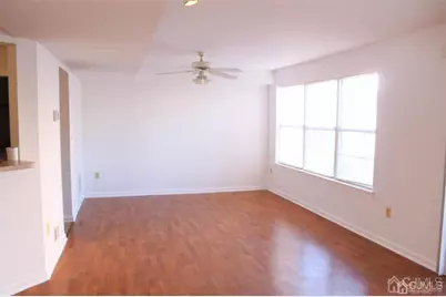 306 Plymouth Road, North Brunswick Township, NJ 08902 - Photo 5