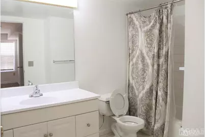 306 Plymouth Road, North Brunswick Township, NJ 08902 - Photo 15