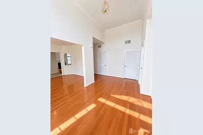274 Valencia Drive, Monroe Township, NJ 08831 - Photo 7