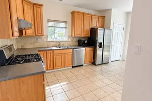274 Valencia Dr, Monroe Township, NJ 08831 - Photo 23