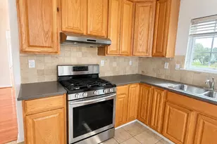 274 Valencia Dr, Monroe Township, NJ 08831 - Photo 29