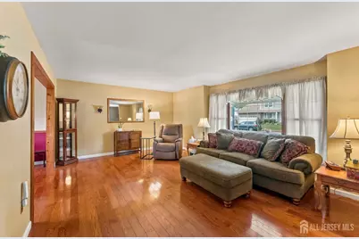46 Meredith Road, Edison, NJ 08817 - Photo 9