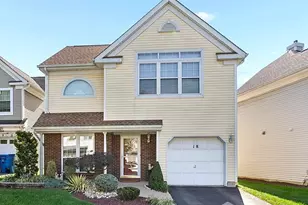 18 Carlisle Ct, Old Bridge Township, NJ 08857 - Photo 1