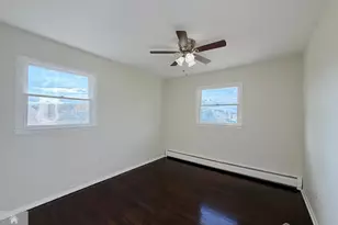 125 Bentley Ave, Old Bridge Township, NJ 08857 - Photo 7