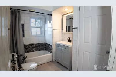 314 N Michigan Avenue, Kenilworth, NJ 07033 - Photo 17
