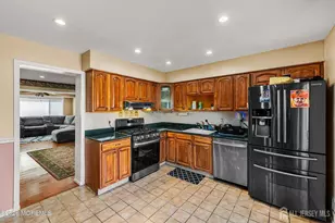 1 Quincy Cir, South Brunswick Township, NJ 08810 - Photo 13